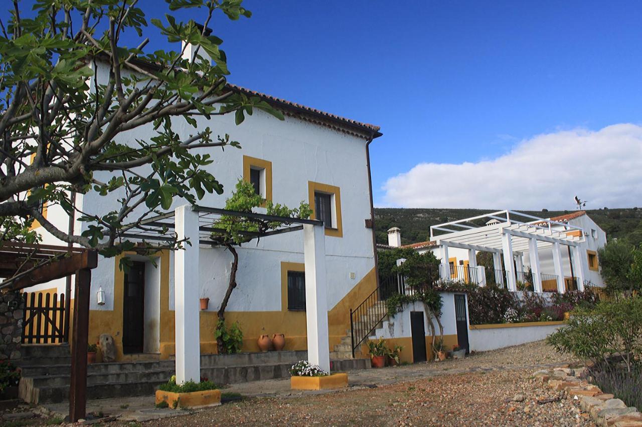 Palacio Viejo De Las Corchuelas Torrejón el Rubio Extérieur photo